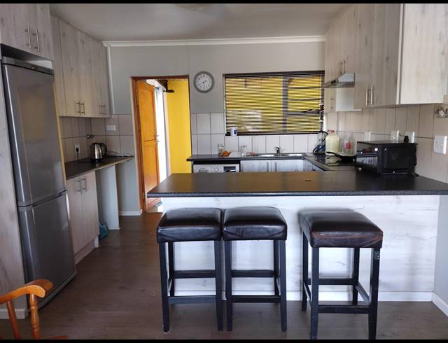 4 BEDROOM HOUSE SOLD IN PARKLANDS